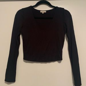 Black cropped long sleeve